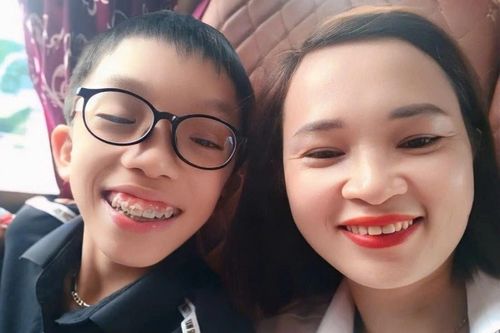 Trẻ thấp bé, phát hiện sớm và điều trị đúng hướng