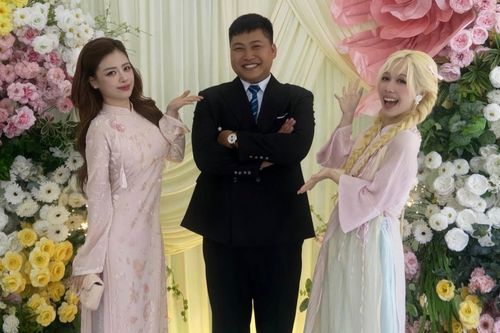 Mũi trưởng Long hát cùng Hậu Hoàng, Dương Hoàng Yến ở đám cưới