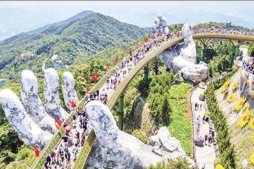 Khơi dậy niềm tự hào, bồi đắp khát vọng vươn lên