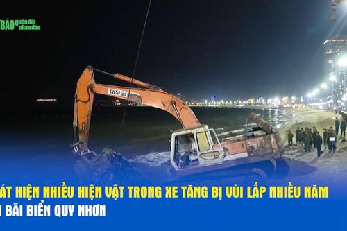 Phát hiện nhiều hiện vật trong xe tăng bị vùi lấp nhiều năm tại bãi biển Quy Nhơn