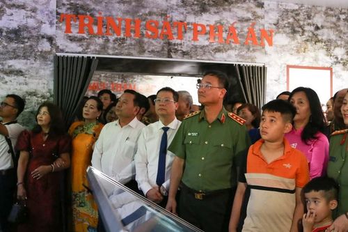 'Tổ quốc bình yên' lan tỏa dấu ấn 80 năm lực lượng An ninh nhân dân