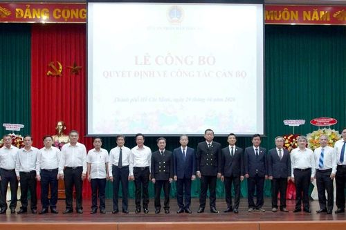 Trao quyết định 2 tân Chánh tòa Tòa Phúc thẩm Tòa án nhân dân tối cao