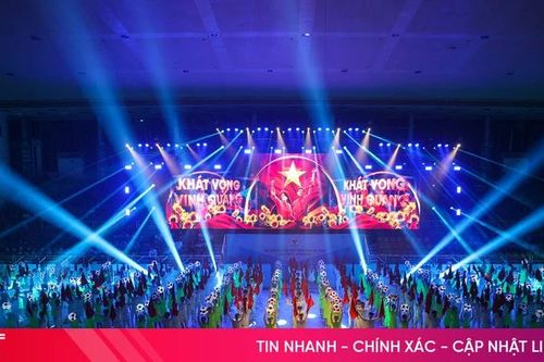 Ấn tượng chương trình đồng diễn nghệ thuật tại lễ khai mạc Đại hội TDTT