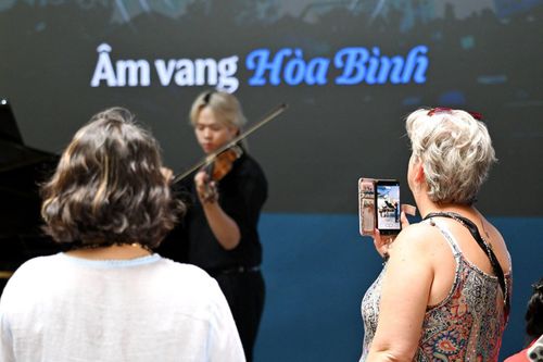 'Bản hòa ca nghệ thuật' lan tỏa không khí 30/4 - 1/5 tại TP Hồ Chí Minh