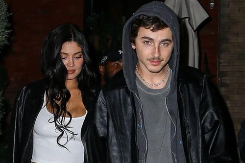Người mẫu Kylie Jenner và Timotheé Chalamet bị bắt gặp hẹn hò
