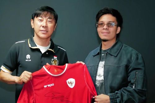 HLV Shin Tae Yong chính thức tái hợp Indonesia để dự World Cup