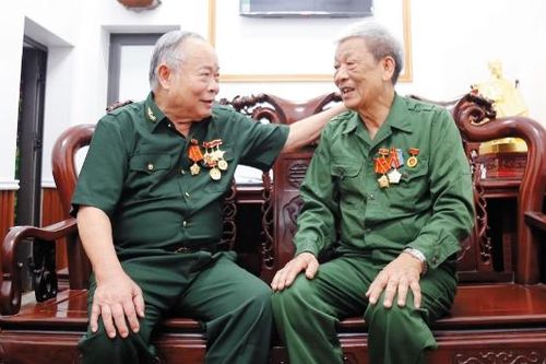 Những nhà giáo đi B: Nhớ mãi thời hoa lửa