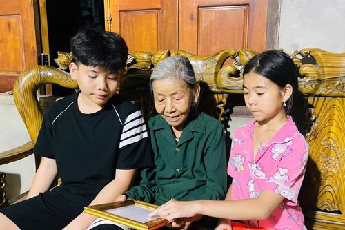 Tuổi thanh xuân trên những tọa độ lửa