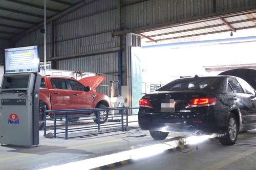 Làm rõ quy trình kiểm tra khí thải xe diesel theo phương pháp gia tốc tự do