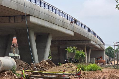 Quảng Trị: Gỡ vướng mặt bằng, hoàn thành dự án đường và cầu vượt đường sắt trong năm 2026