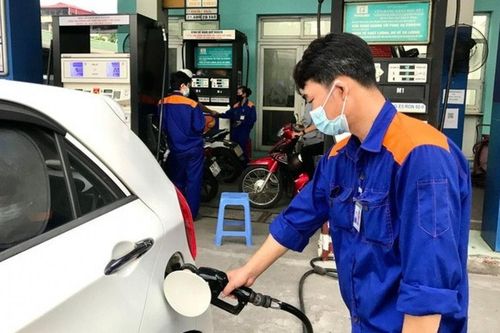 Kéo dài việc giảm thuế nhập khẩu một số mặt hàng xăng dầu về 0% đến 30/6/2026