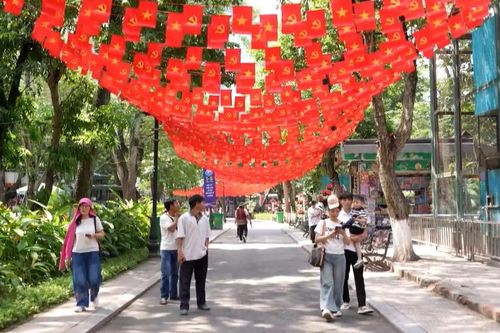 Vườn thú Hà Nội - Điểm đến hấp dẫn du khách dịp lễ 30/4 - 1/5