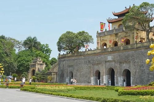 Các điểm du lịch Hà Nội hút khách ngày đầu kỳ nghỉ lễ