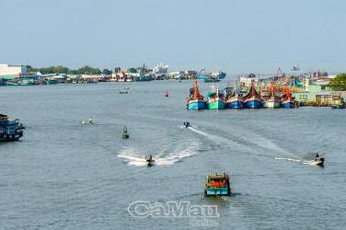 Phát triển kinh tế biển xanh và bền vững