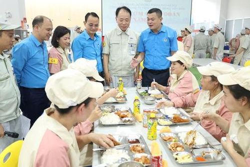 Phúc lợi và năng lực công nghệ: Thước đo của thị trường lao động hiện đại