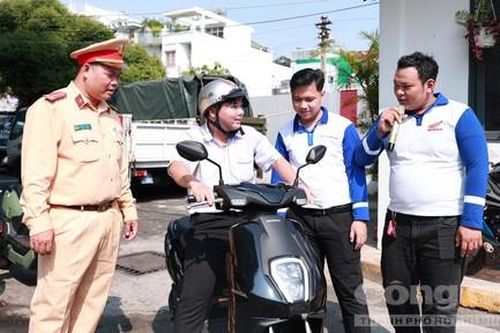 TPHCM: Cách làm mới trong trang bị kiến thức, kỹ năng chạy xe an toàn cho học sinh