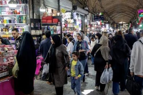 Người dân Iran đối mặt với nguy cơ mất việc hàng loạt vì chiến tranh