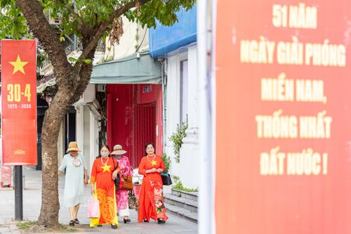 Ngắm Hà Nội vắng vẻ, yên bình trong kỳ nghỉ lễ 30/4 - 1/5