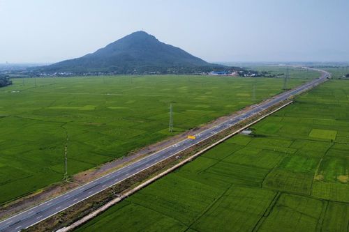 Cao tốc Bắc - Nam qua Đắk Lắk tiếp tục lỡ hẹn, chỉ thông xe từng phần dịp 30/4