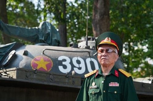 Hành trình ngược về lịch sử ngày thống nhất đất nước