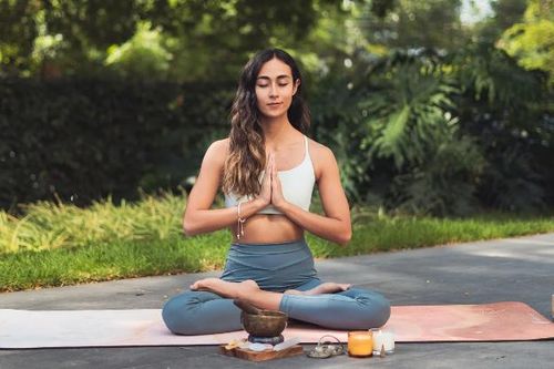 Sống 'an yên': Cách hỗ trợ kiểm soát cortisol và bảo vệ sức khỏe