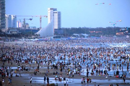 Vũng Tàu đón gần 100.000 lượt khách trong hai ngày 30.4–1.5