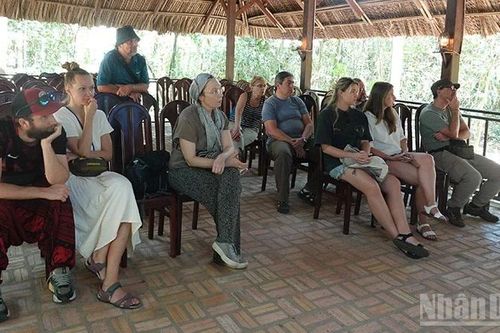 Thành phố Hồ Chí Minh: Các điểm di tích lịch sử, bảo tàng thu hút nhiều khách tham quan