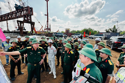 Binh đoàn 12 phát động thi đua '60 Ngày đêm lao động Quyết thắng'