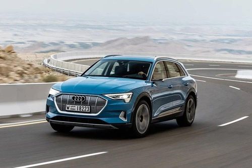 Audi e-Tron 'dính án' triệu hồi do chân phanh mất tác dụng