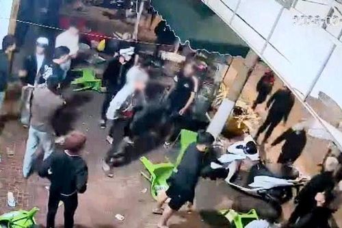Gia Lai: Khởi tố 6 thanh, thiếu niên hỗn chiến trong đêm gây náo loạn khu vực