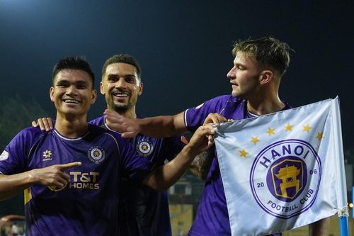 Đánh bại SHB Đà Nẵng trên sân nhà, Hà Nội FC tạm vươn lên top 3 V.League 2025/26