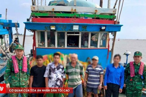 Hải đoàn Biên phòng 38 bắt giữ 2 tàu chở 15.000 lít dầu DO không rõ nguồn gốc