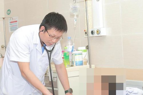 Tiến sĩ cảnh báo sự chủ quan làm gia tăng người đột quỵ dịp nghỉ lễ 30/4-1/5