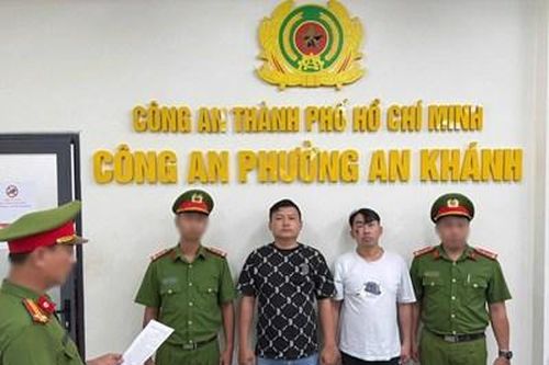 Sau màn 'so găng' vì tiếng còi xe, hai đối tượng bị khởi tố, bắt tạm giam