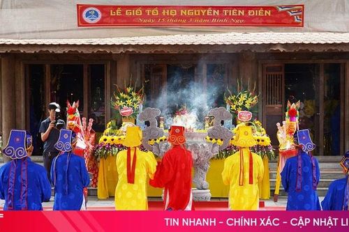 Trang nghiêm lễ giỗ tổ họ Nguyễn Tiên Điền