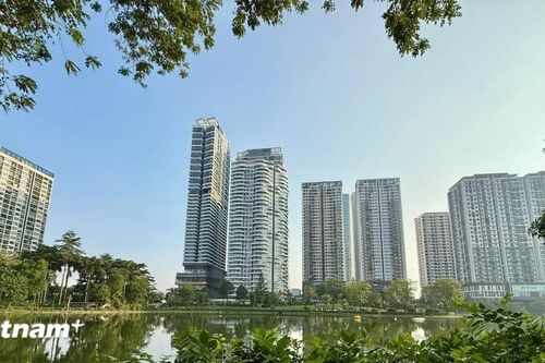 Lãi suất cao 'nắn' dòng tiền chảy vào thị trường bất động sản đúng hướng