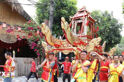 Tưng bừng lễ hội đền Thái Vi năm 2026 tại Ninh Bình