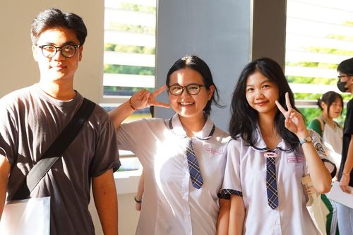 Học sinh TP Hồ Chí Minh được hỗ trợ cấp căn cước trong dịp cao điểm