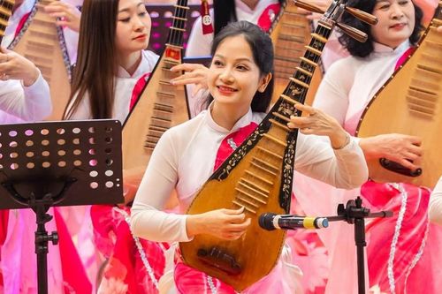 Âm nhạc dân tộc tìm cách thoát mác 'xa rời đời sống'