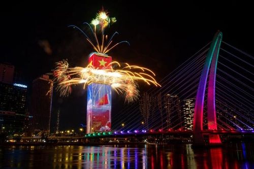 Saigon Marina IFC: Ngọn hải đăng giữa dòng di sản, khắp sáng khát vọng Việt Nam
