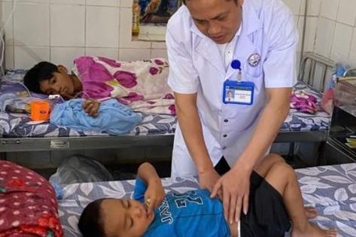 Quảng Trị: 64 người nghi ngộ độc thực phẩm sau khi ăn bánh mì