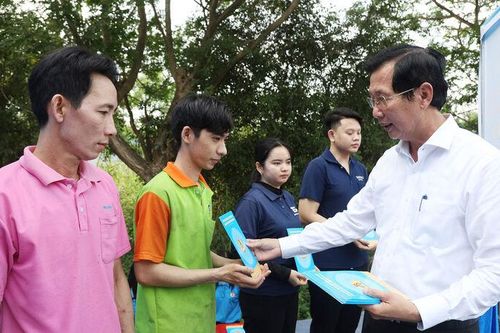 Tháng công nhân 2026: Đổi mới, thiết thực, hướng về người lao động cơ sở