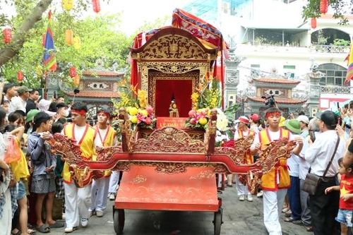 Khai hội Đền Đô kỷ niệm 1016 năm vua Lý Thái Tổ đăng quang
