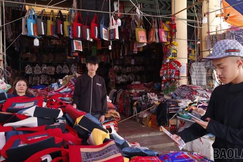 Số hóa chợ phiên Bắc Hà