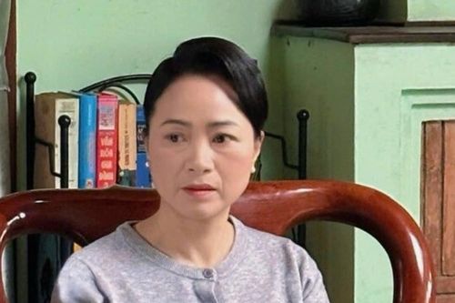 NSƯT Linh Huệ: Hơn 30 năm miệt mài cống hiến và cuộc sống viên mãn trong biệt thự 8 tầng