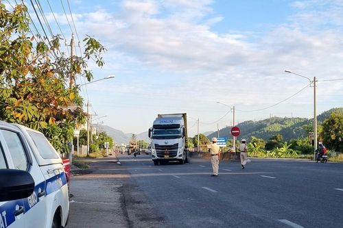 Gia Lai: Kiểm soát chặt vận tải hành khách, đảm bảo an toàn giao thông dịp lễ
