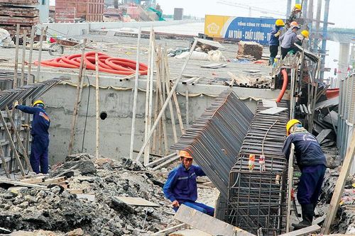 Những đại công trường làm xuyên lễ