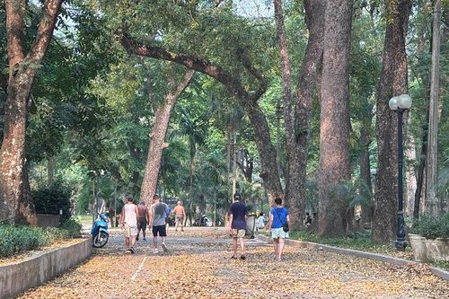 Đi bộ – xu hướng nghỉ lễ đơn giản, hiệu quả
