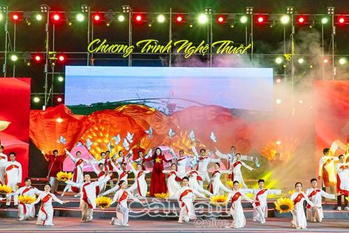 'Vang khúc khải hoàn ca': Từ ký ức hào hùng đến khát vọng tương lai