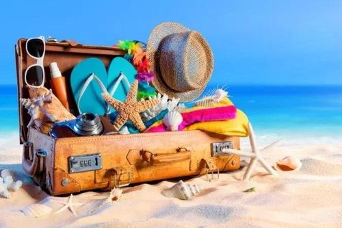 Đi biển dịp lễ: Chuẩn bị sao cho gọn nhẹ mà vẫn đủ đầy?